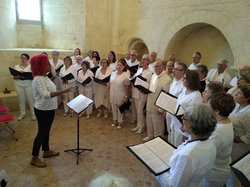 Déambulation-concert à l'abbaye de TRIZAY   17 juin 2018